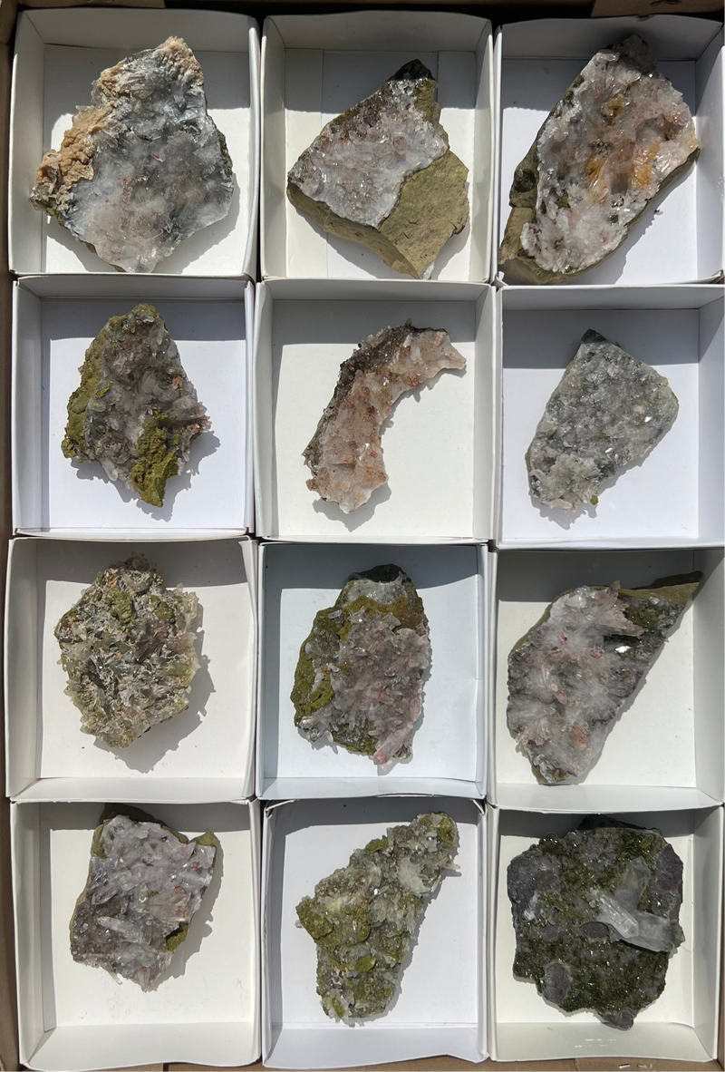 Harledote Brandberg Quartz flat 12 pieces from Goboboseb Mountains, Erongo Region, Namibia