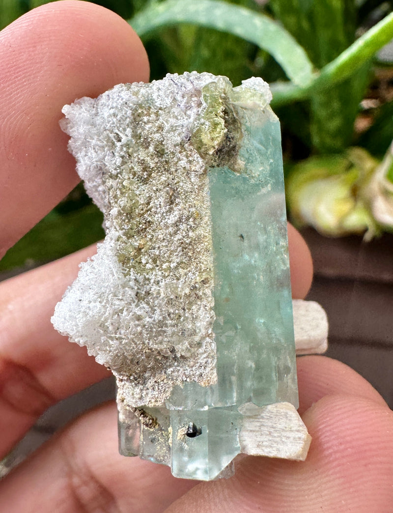 AQUAMARINE SPECIMEN WITH HYALITE AND FELDSPAR 21.5g FROM ERONGO MOUNTAIN, ERONGO REGION, NAMIBIA, ERONGO AQUAMARINE CRYSTAL, CRYSTAL HEALING