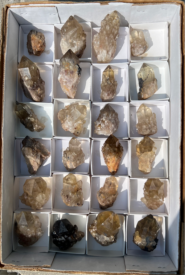 2.346kg Kundalini Citrine Quartz Wholesale Flat 24 pieces, Congo Citrine, Natural Citrine from Lwena, Katanga, Democratic Republic of Congo