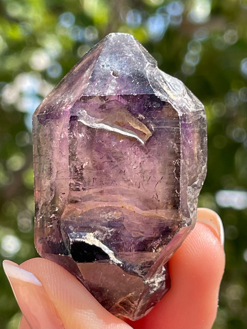 Wholesale flat Shangaan Amethyst – 622 grams, 24 Pieces from Chibuku Mine, Zimbabwe