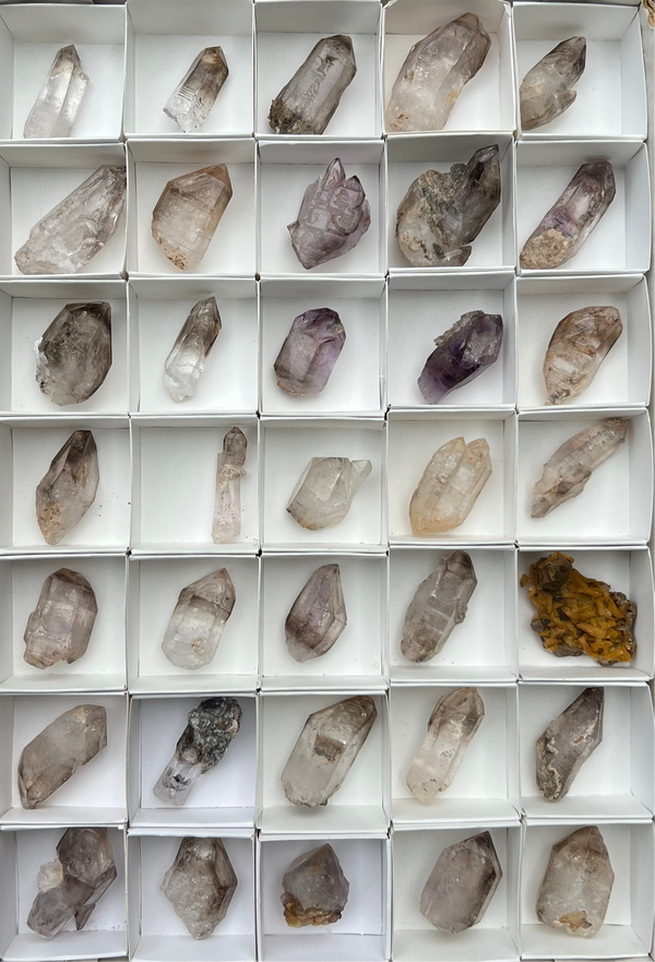 35 Piece Brandberg Quartz Wholesale Flat from the Brandberg District, Goboboseb, Erongo Region, Namibia