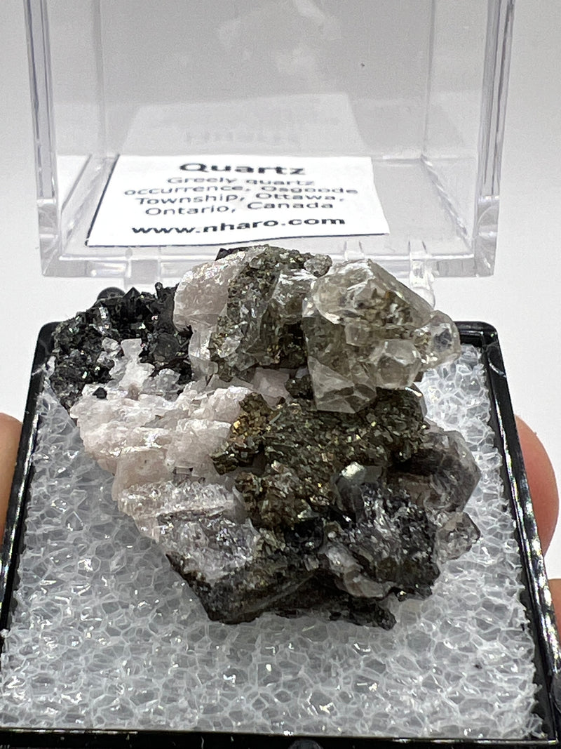 Greely Quartz from the Greely Quartz Occurrence, Osgoode Township, Ottawa, Ontario, Canada