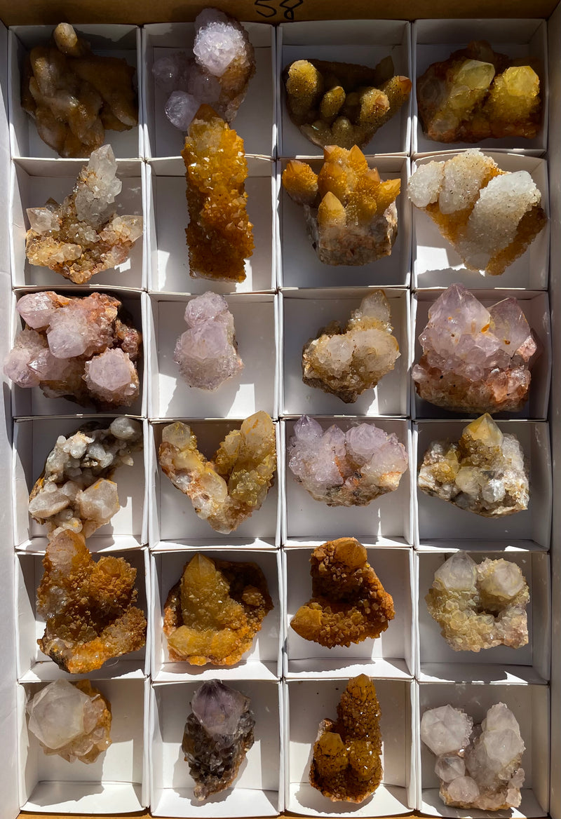 Spirits Quartz - Wholesale flat from Boekenhouthoek, South Africa - 24 pieces (2.388 kg)