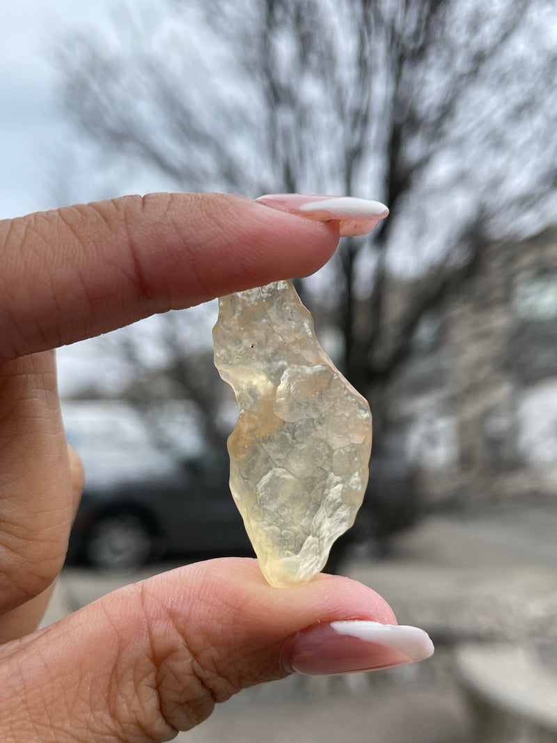 Libyan Desert Glass (Lechatelierite)