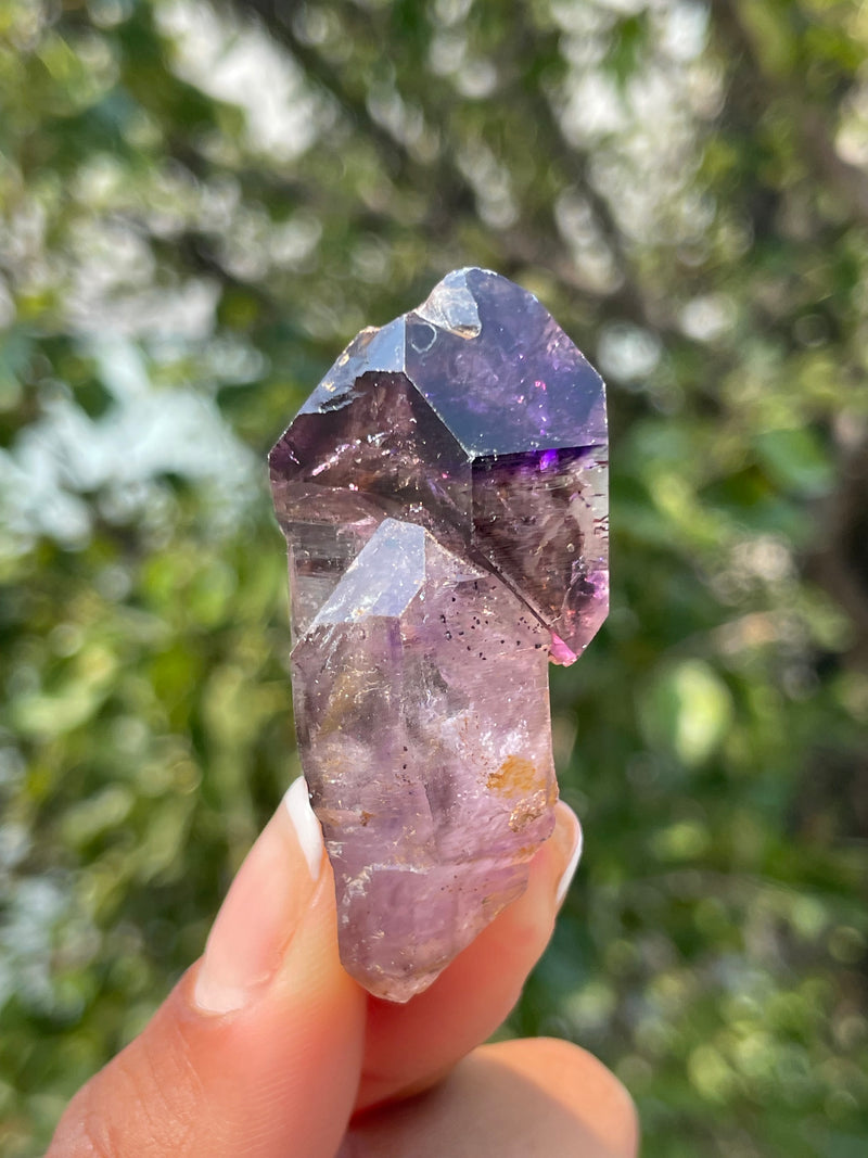 Shangaan-Amethyst-Wholesale-flat-from-Chibuku-Mine-Zimbabwe