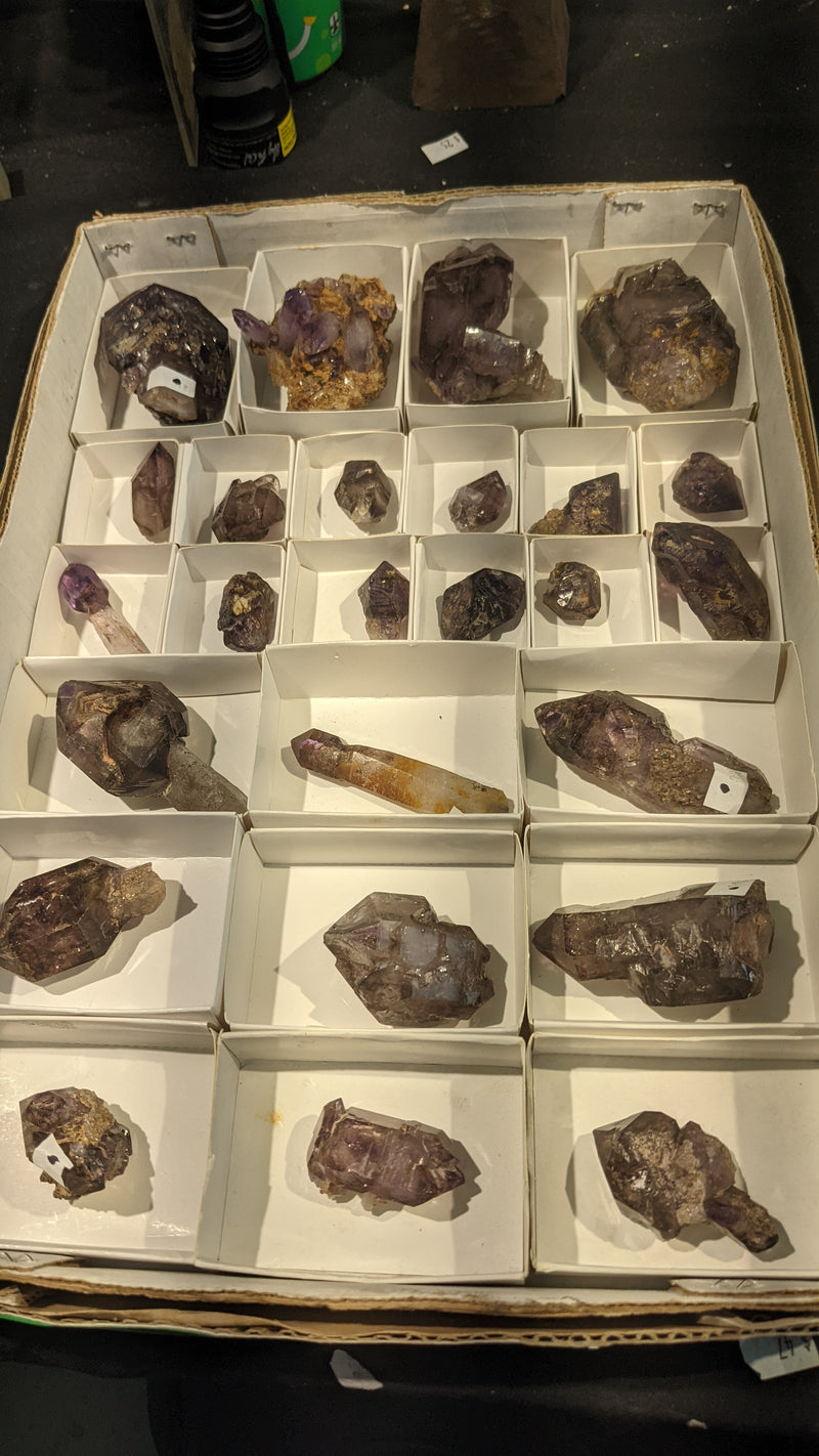 1.23 kilo, 25 Piece Shangaan Amethyst Wholesale Flat, Chibuku Mine, Zimbabwe