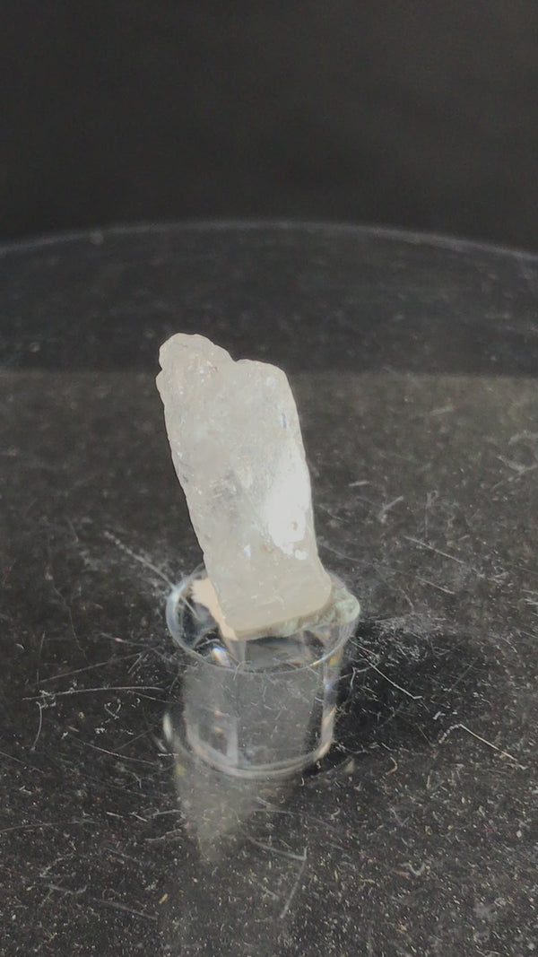 Raw Phenakite Crystal, 9.0 Carats, Okuta-Didan (Shining Stone) Mine, Jos Plateau, Nigeria