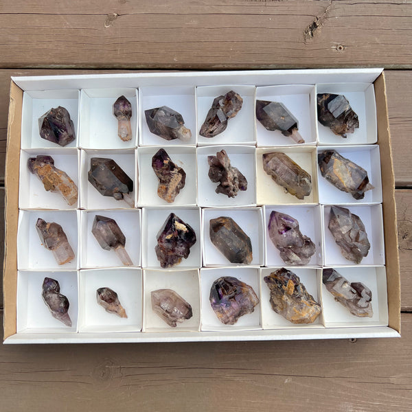 1.484 kg Wholesale 24 piece Shangaan Amethyst Flat From Chibuku Mine, Zimbabwe