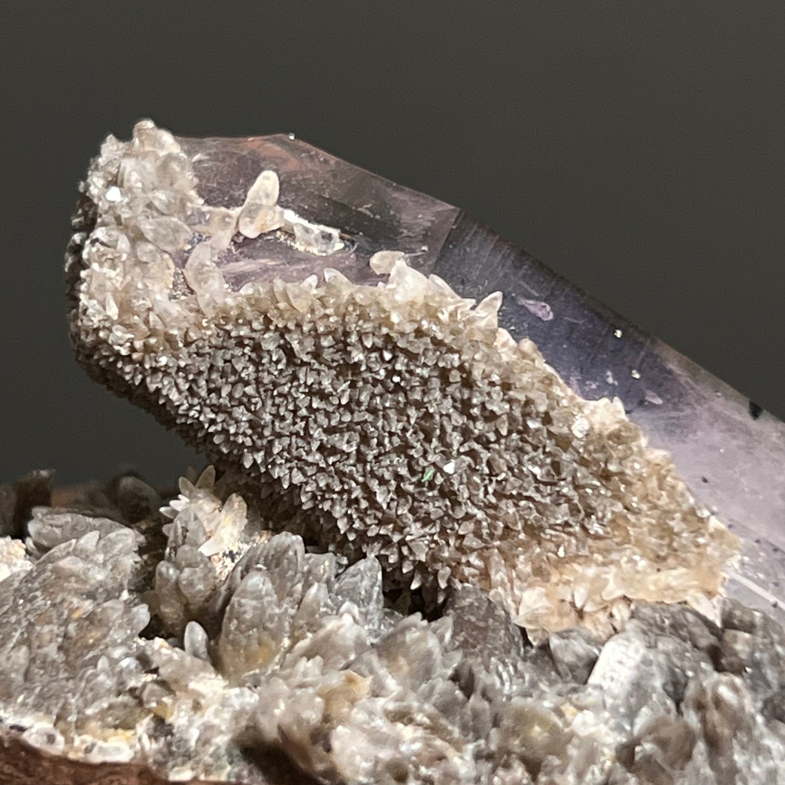 Brandberg Quartz With Mobile Enhydro from Xoboxobos, Brandberg