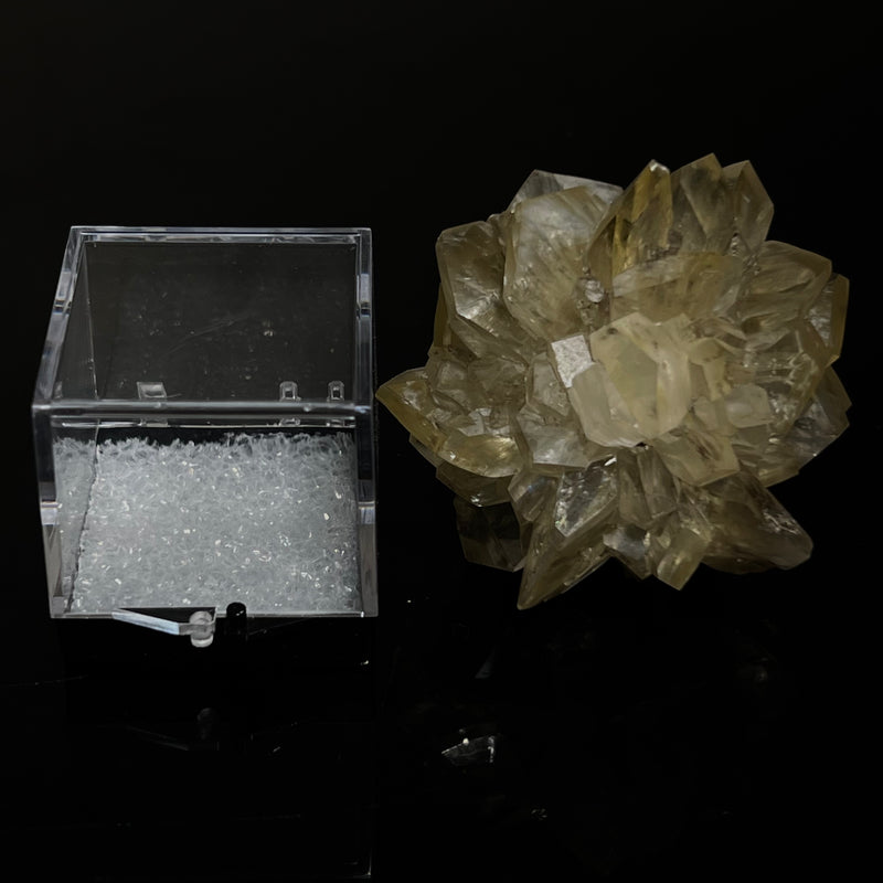 Gypsum Var. Selenite, Fluorescent and Phosphorescent. Red River Floodway, Winnipeg, Manitoba, Canada