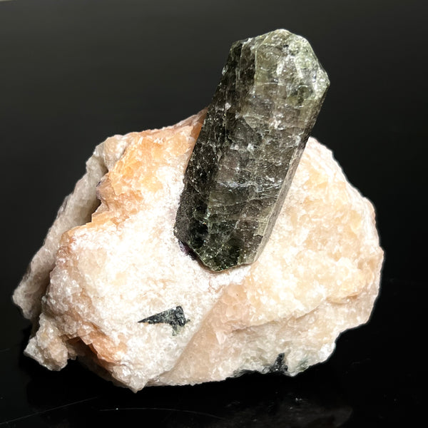 Self-Standing Apatite on Calcite, Yales Uranium Mine, Otter Lake, Quebec, Canada