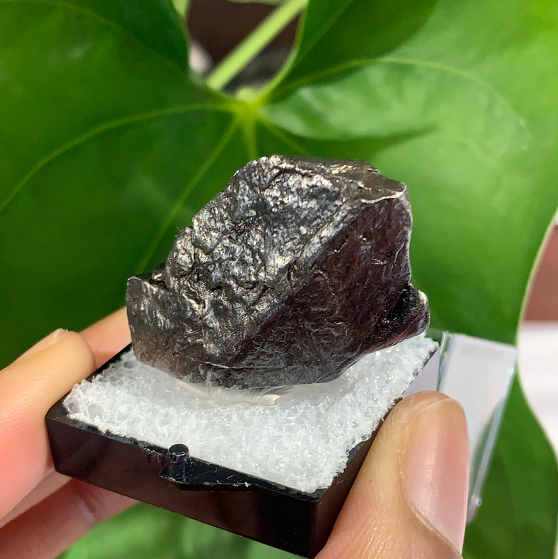 39.26 g Gibeon Meteorite, Iron and Nickel Meteorite, Gibeon, Namibia