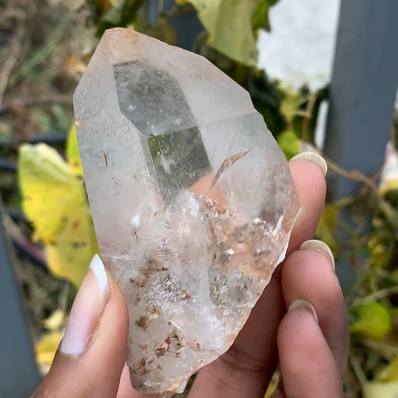 Large Phantom Discovery Quartz with Kaolinite and Hematite Inclusions from Chongwe, Zambia