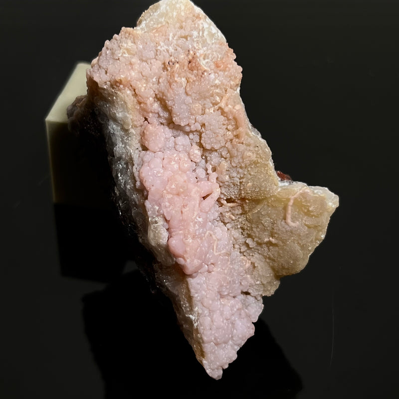 Rhodochrosite N'Chwaning Mine III, Kalahari manganese Fields, Northern Cape, South Africa