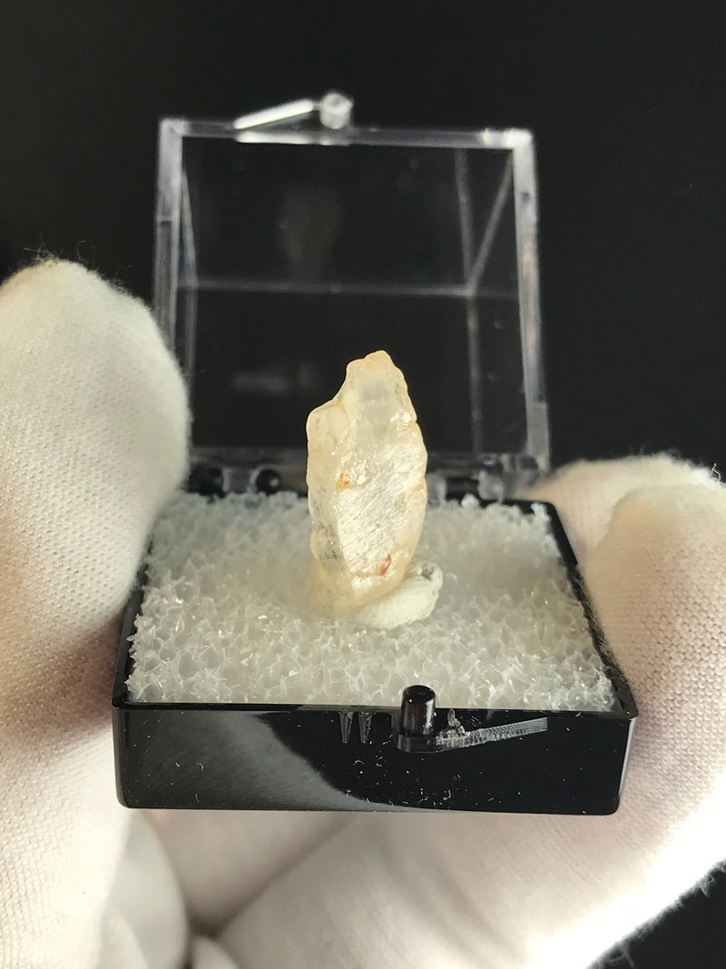 Raw Phenakite Crystal, 8.4 Carats, Okuta-Didan (Shining Stone) Mine, Jos Plateau, Nigeria